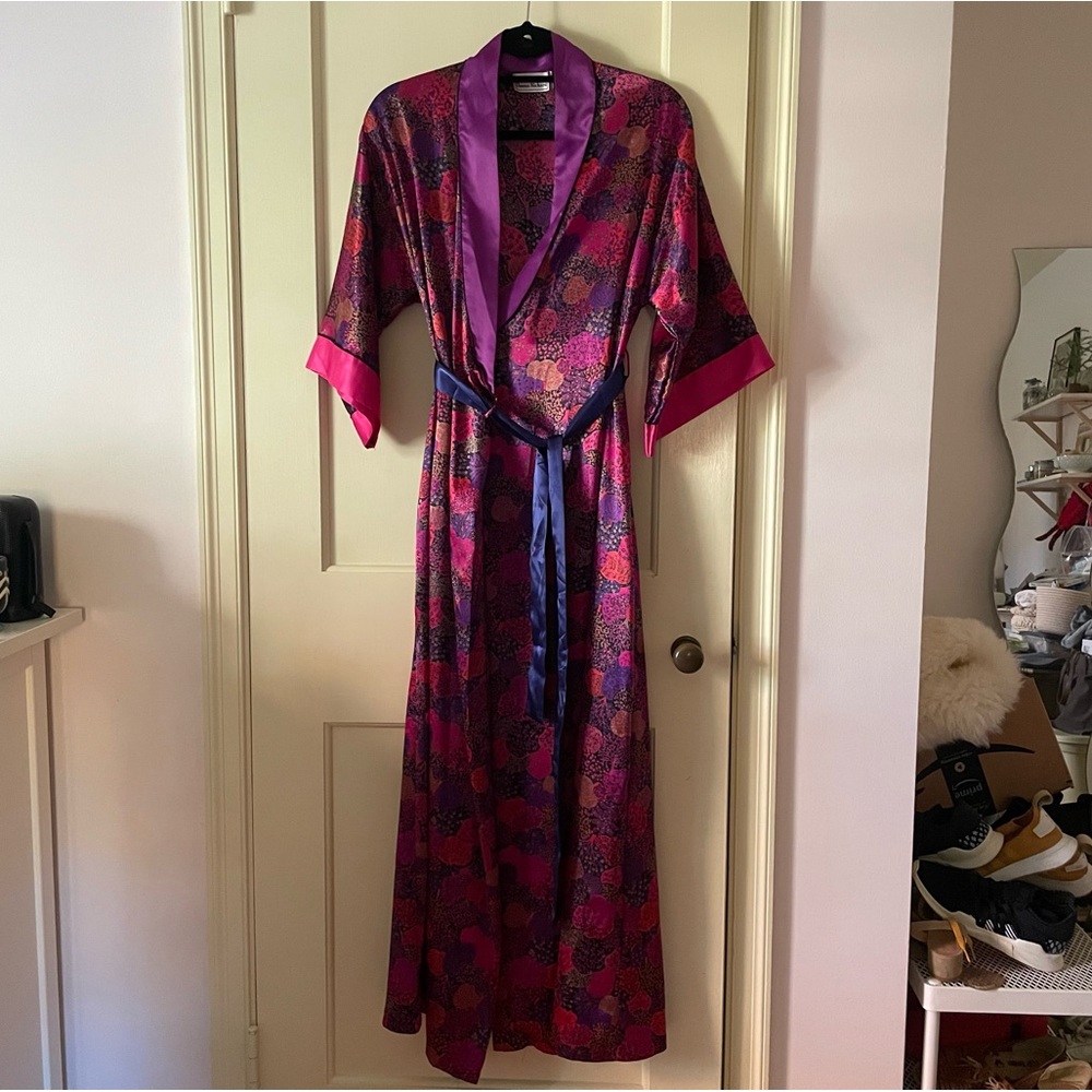 Vintage Purple and Pink Floral Satin Robe